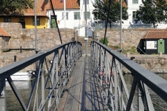 Brücke mal leer